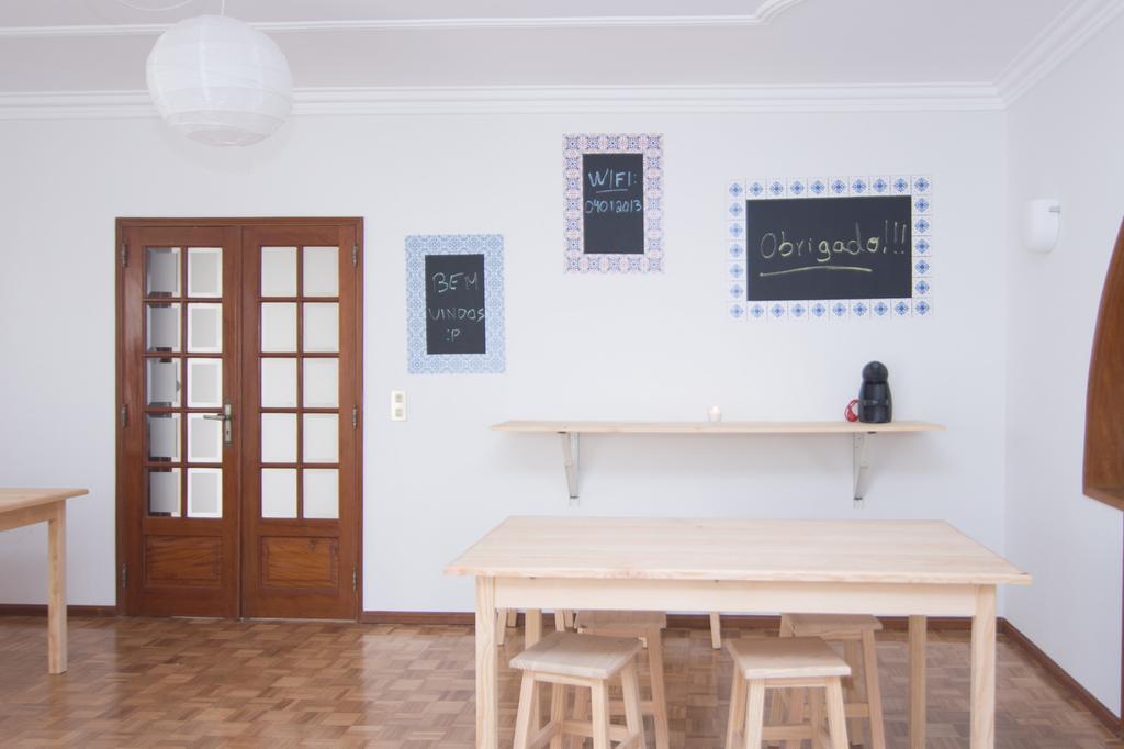 Old Village Hostel 蓬德利马 外观 照片