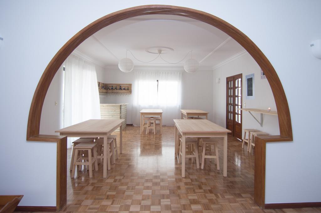 Old Village Hostel 蓬德利马 外观 照片