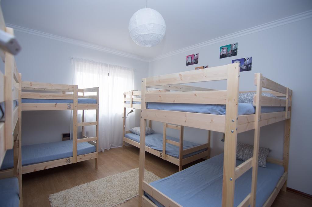 Old Village Hostel 蓬德利马 外观 照片