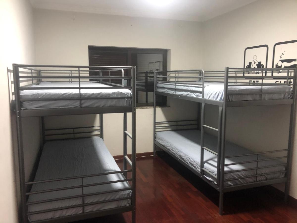 Old Village Hostel 蓬德利马 外观 照片